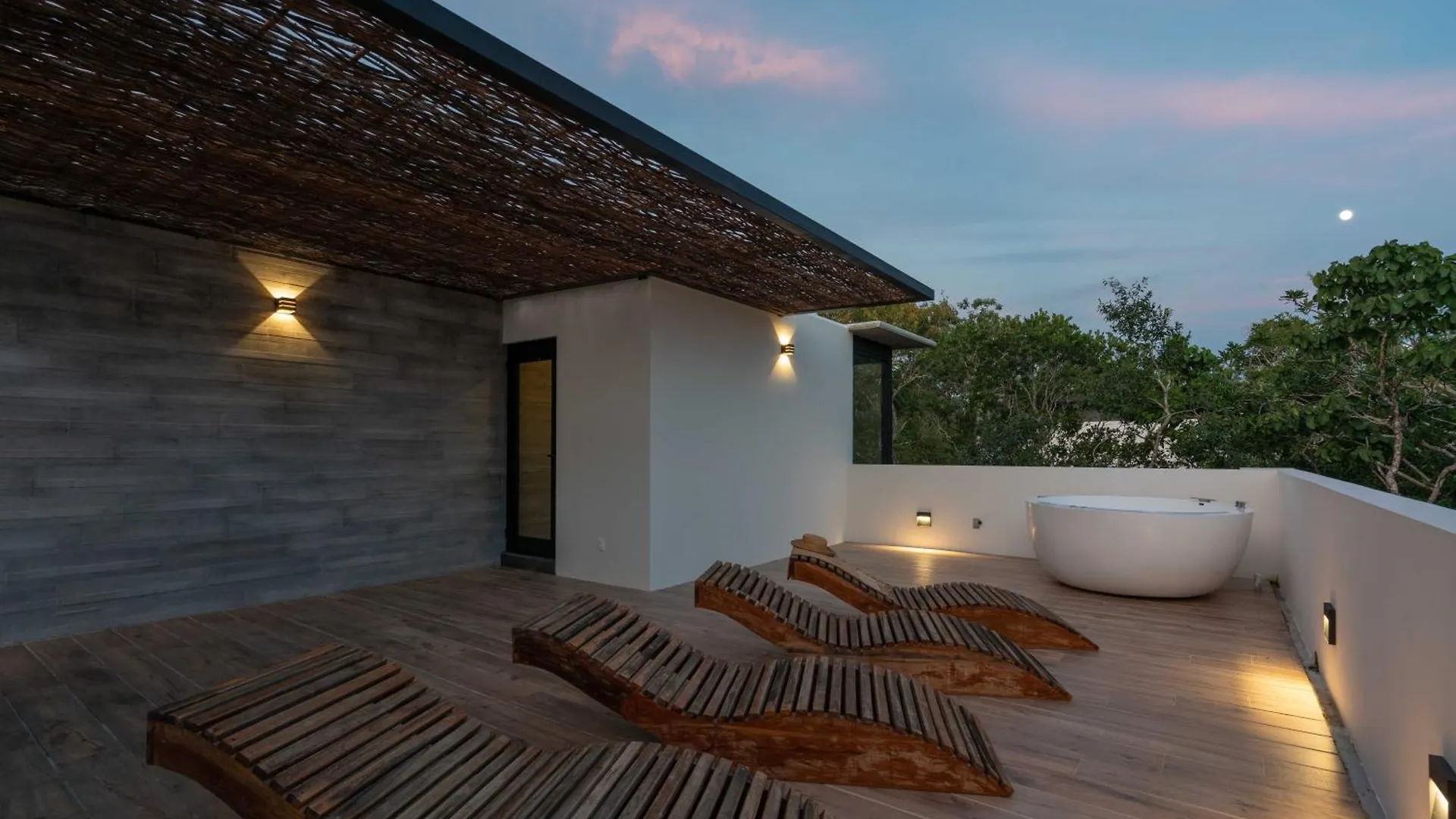 Twelve O'Clock - Luxury Villas Tulum 0*,  México
