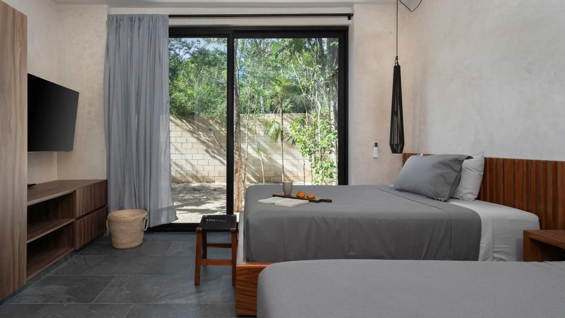 Twelve O'Clock - Luxury Villas Tulum