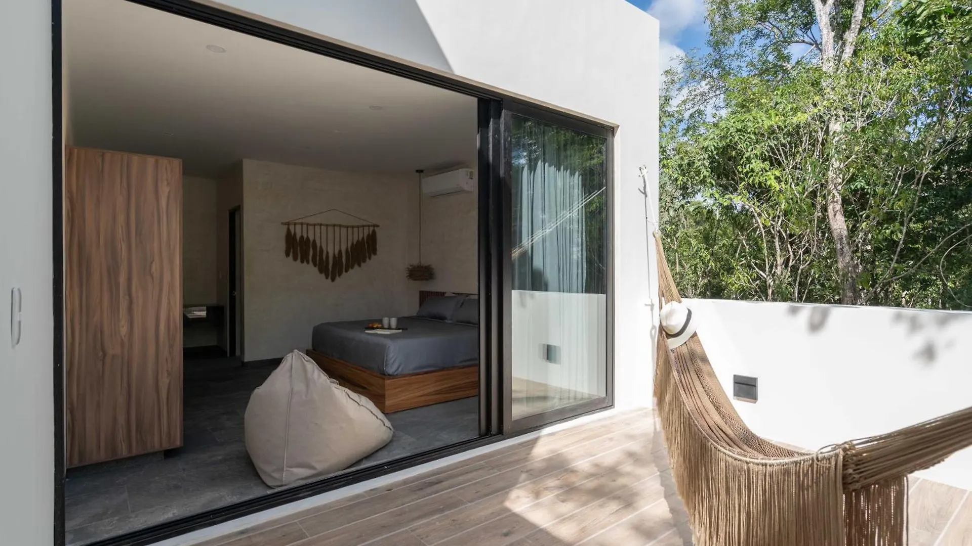 Twelve O'Clock - Luxury Villas Tulum Meksika