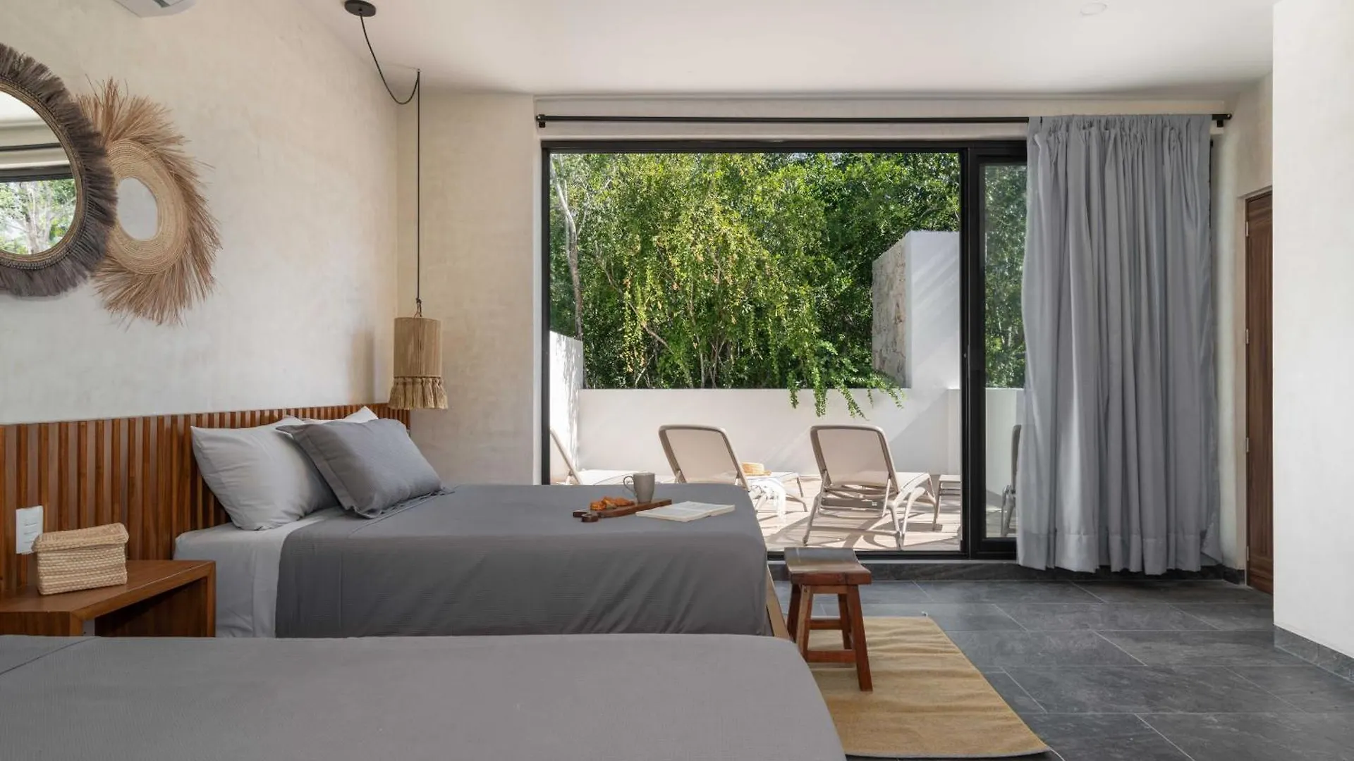Twelve O'Clock - Luxury Villas Tulum
