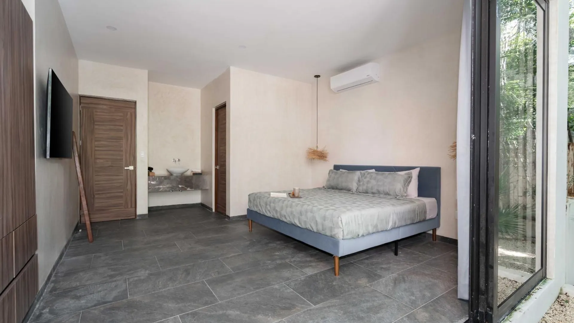 Twelve O'Clock - Luxury Villas Tulum